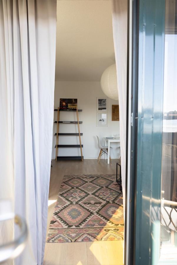 2ndhomes Bright 42m2 1br With Balcony By St. Apartment *